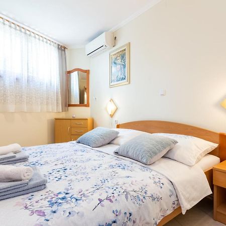 Apartment Sepat With Free Parking Place In Baska Baška Exterior foto
