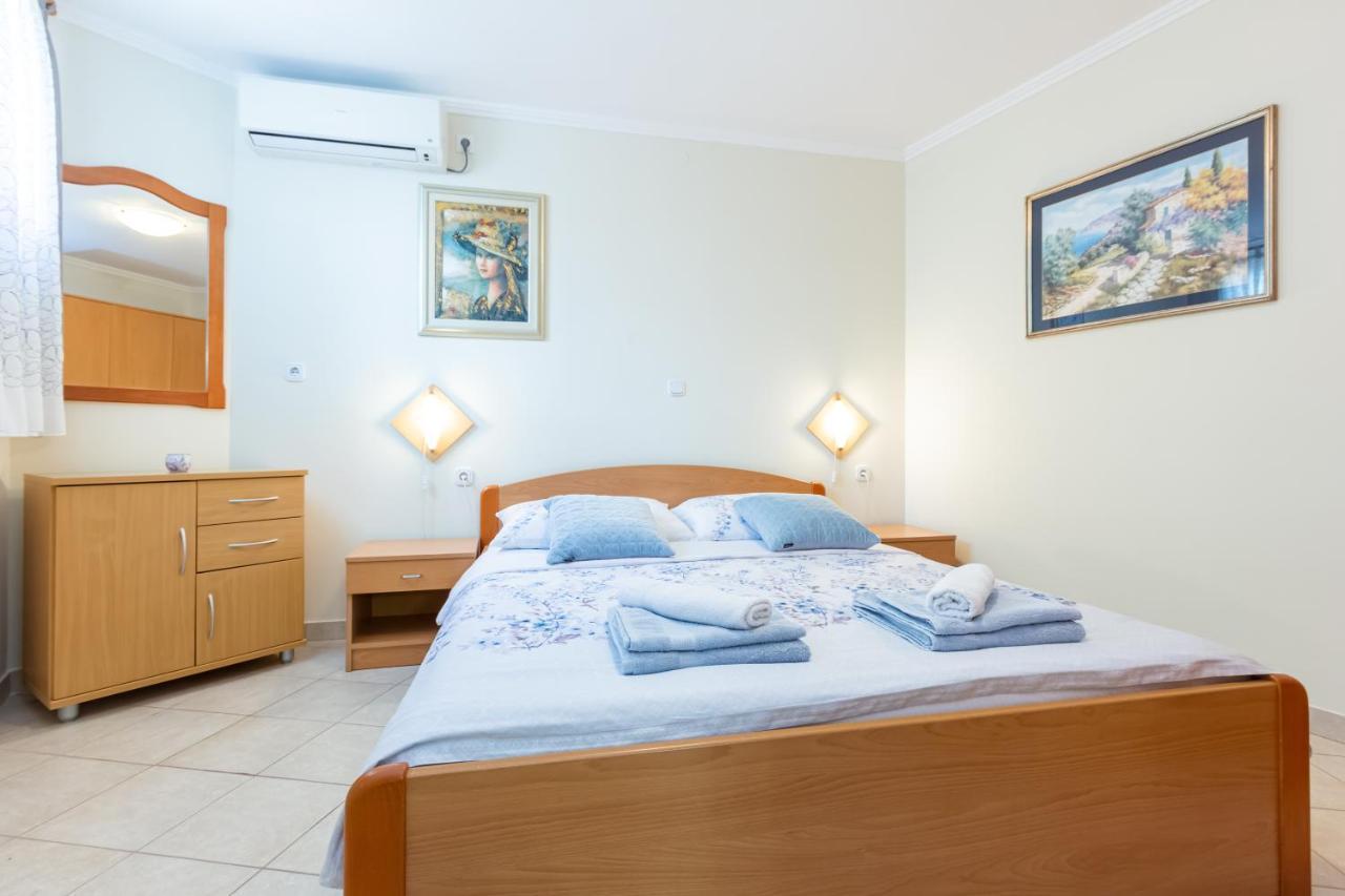 Apartment Sepat With Free Parking Place In Baska Baška Exterior foto