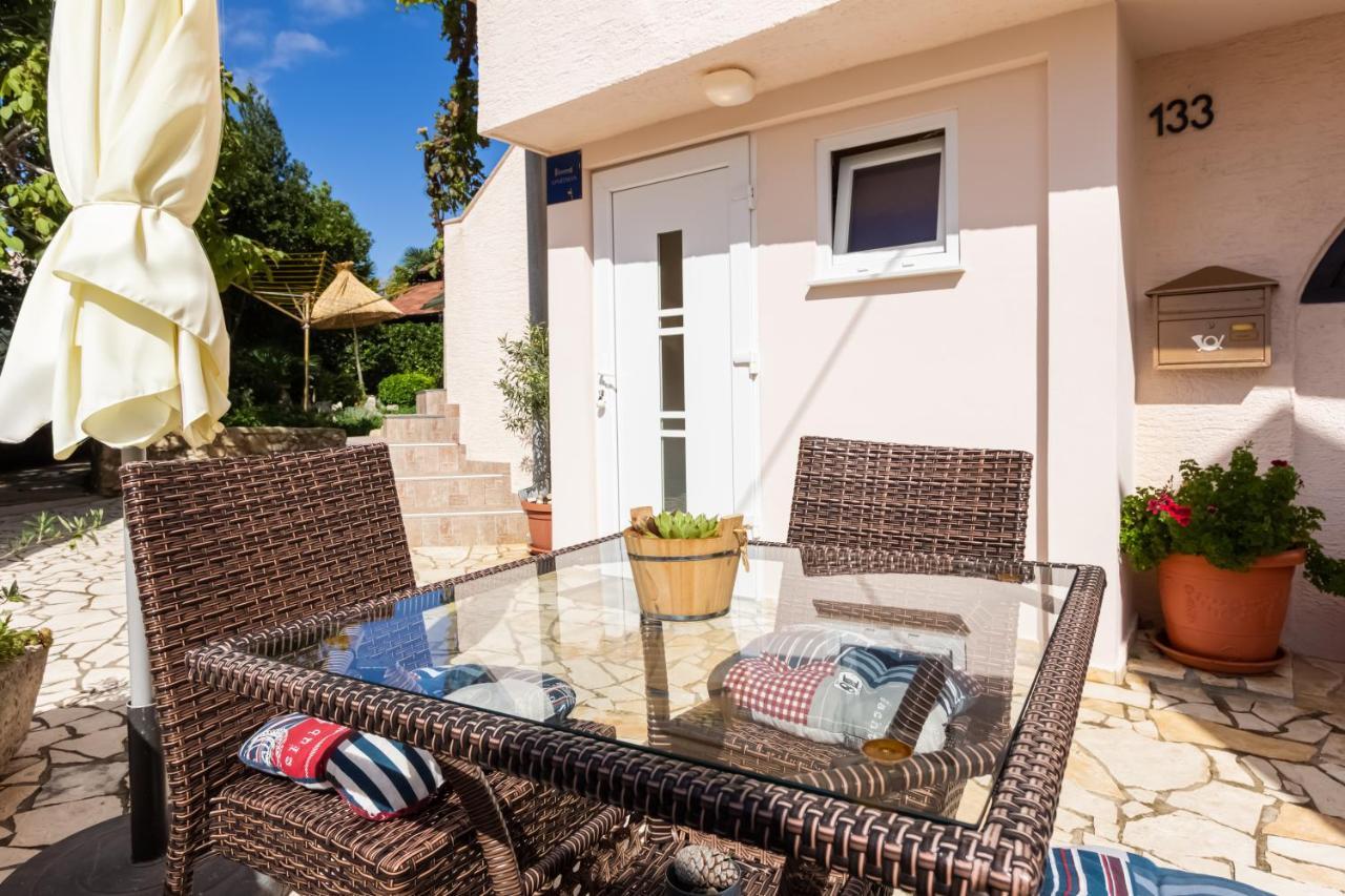 Apartment Sepat With Free Parking Place In Baska Baška Exterior foto