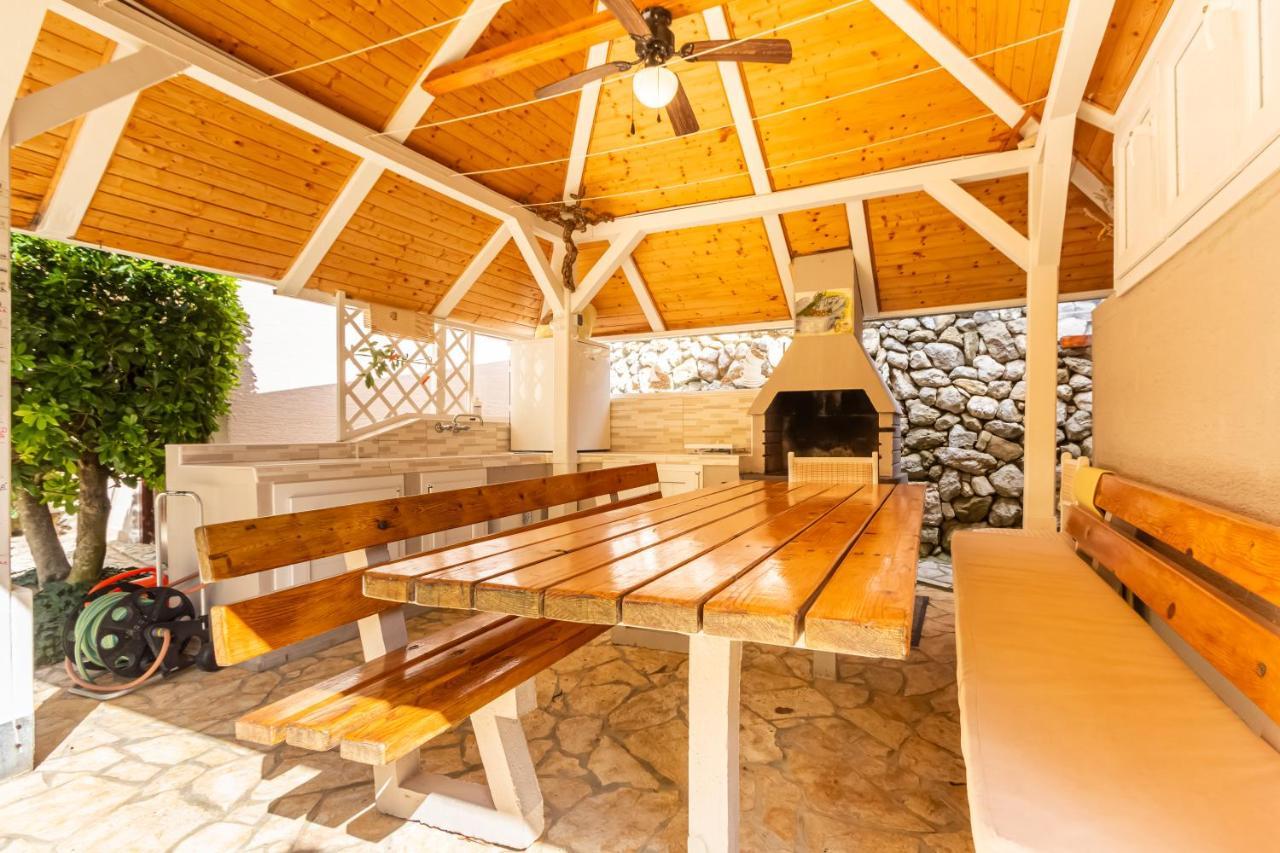 Apartment Sepat With Free Parking Place In Baska Baška Exterior foto